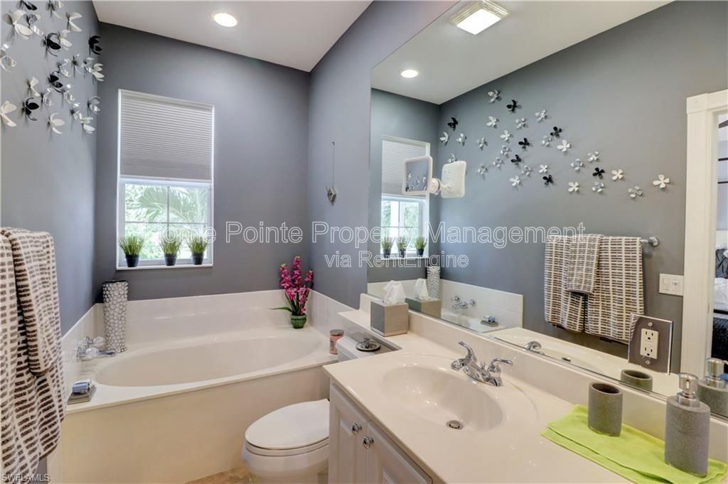 Furnished 3-Bedroom Single Family Home with Pool and Community Amenities – Short-Term Rental. property image