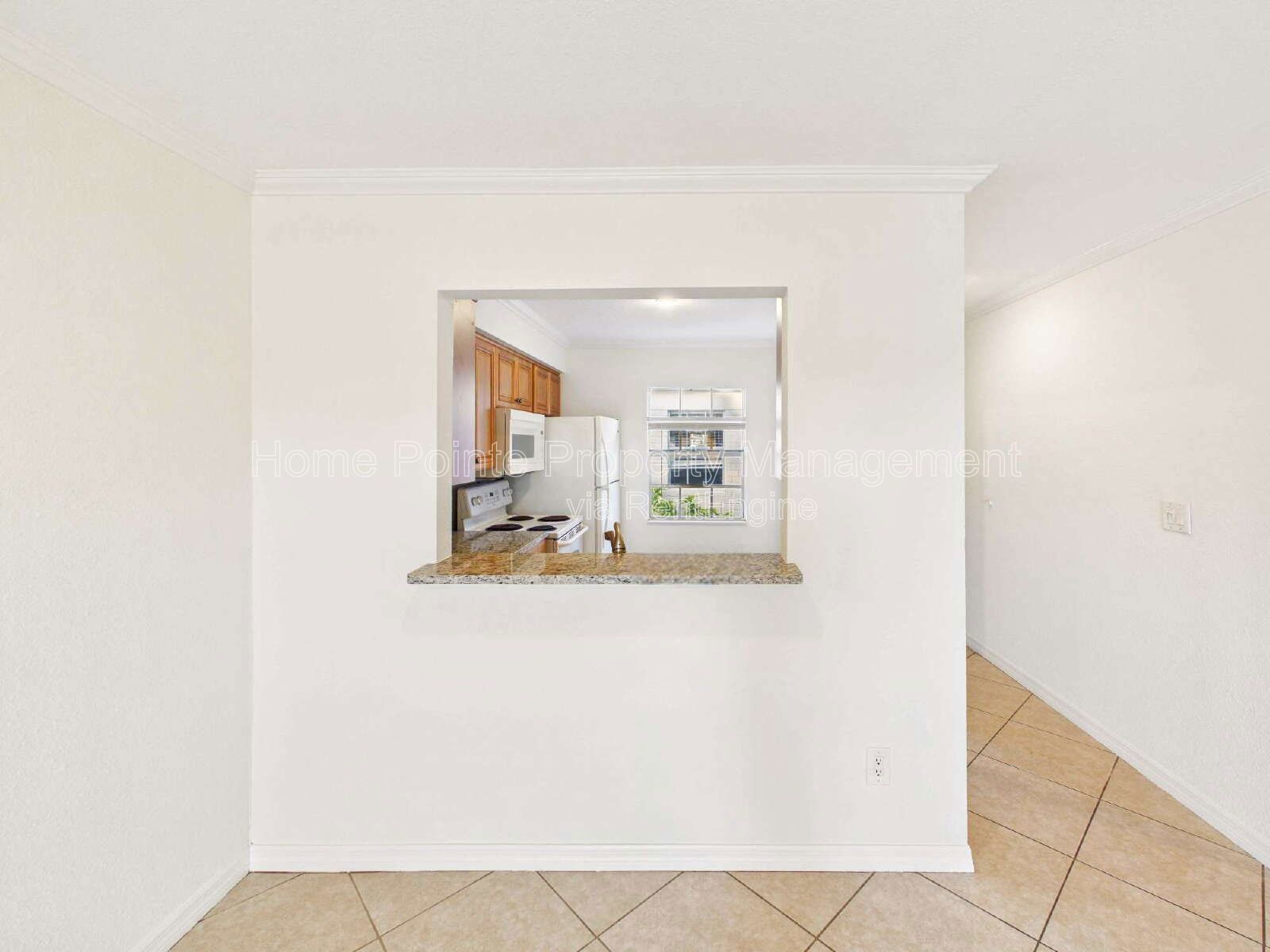 Beautifully Updated 2-Bed, 2-Bath Condo in South Pointe Villas property image