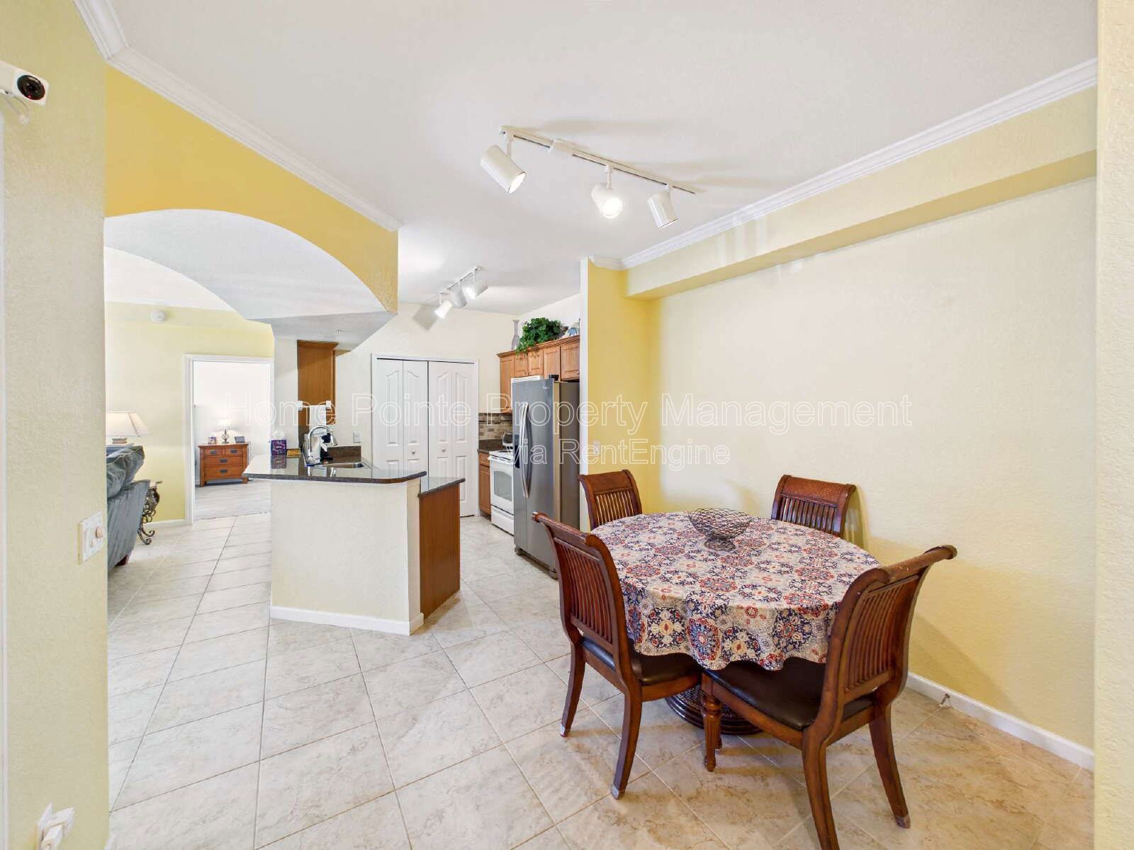 Naples Seasonal Rental – Furnished 2BR Positano Place ( April for $3495/mo) property image