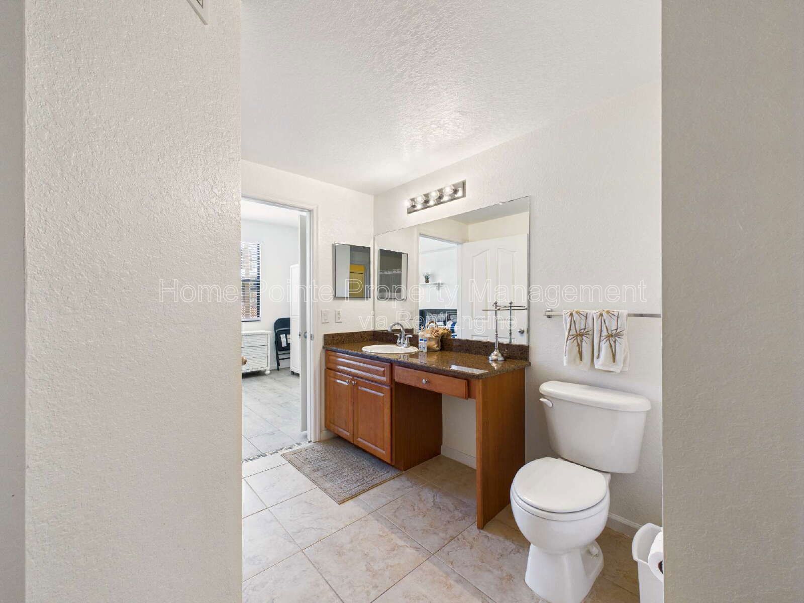 Naples Seasonal Rental – Furnished 2BR Positano Place ( April for $3495/mo) property image