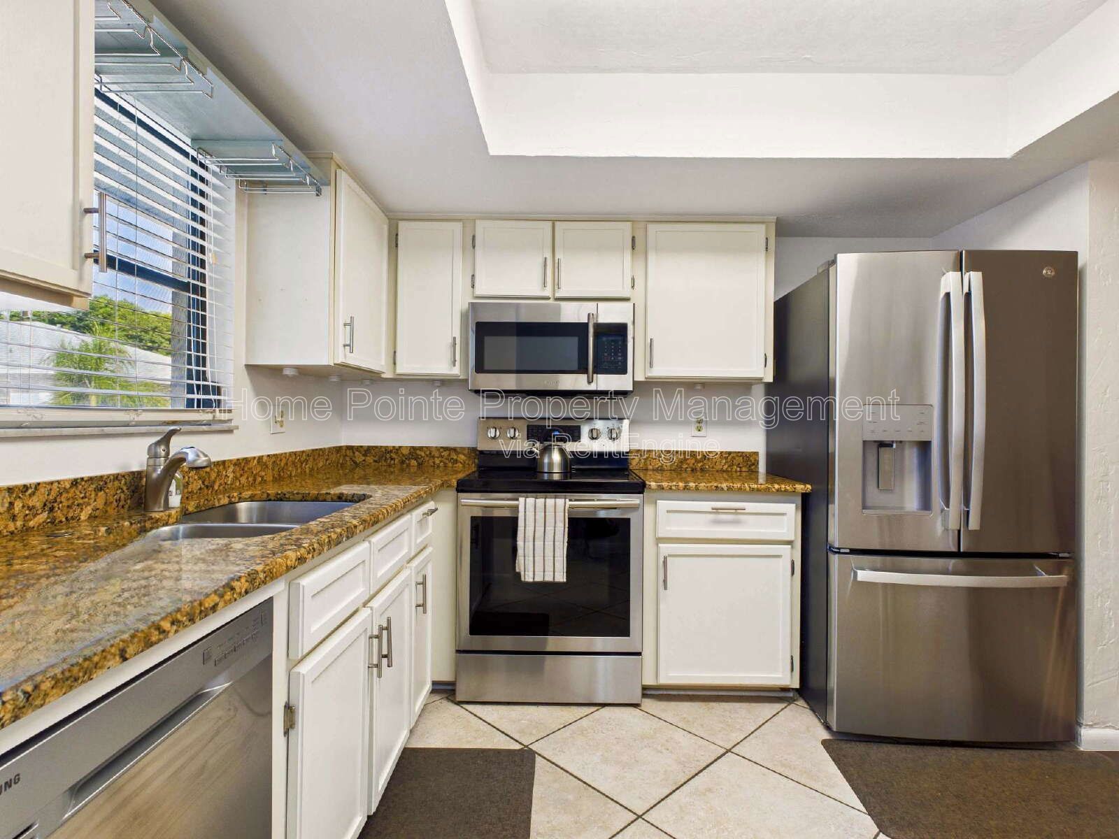 Furnished 2BR/2BA Pine Haven Condo with Preserve View – property image