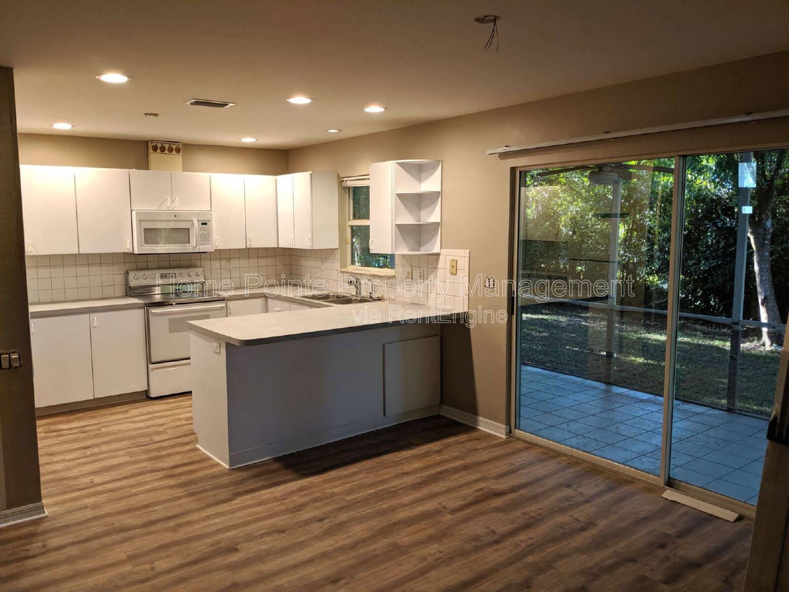 6 MONTHS RENTAL – Private Bedroom for Rent – Room #4! property image