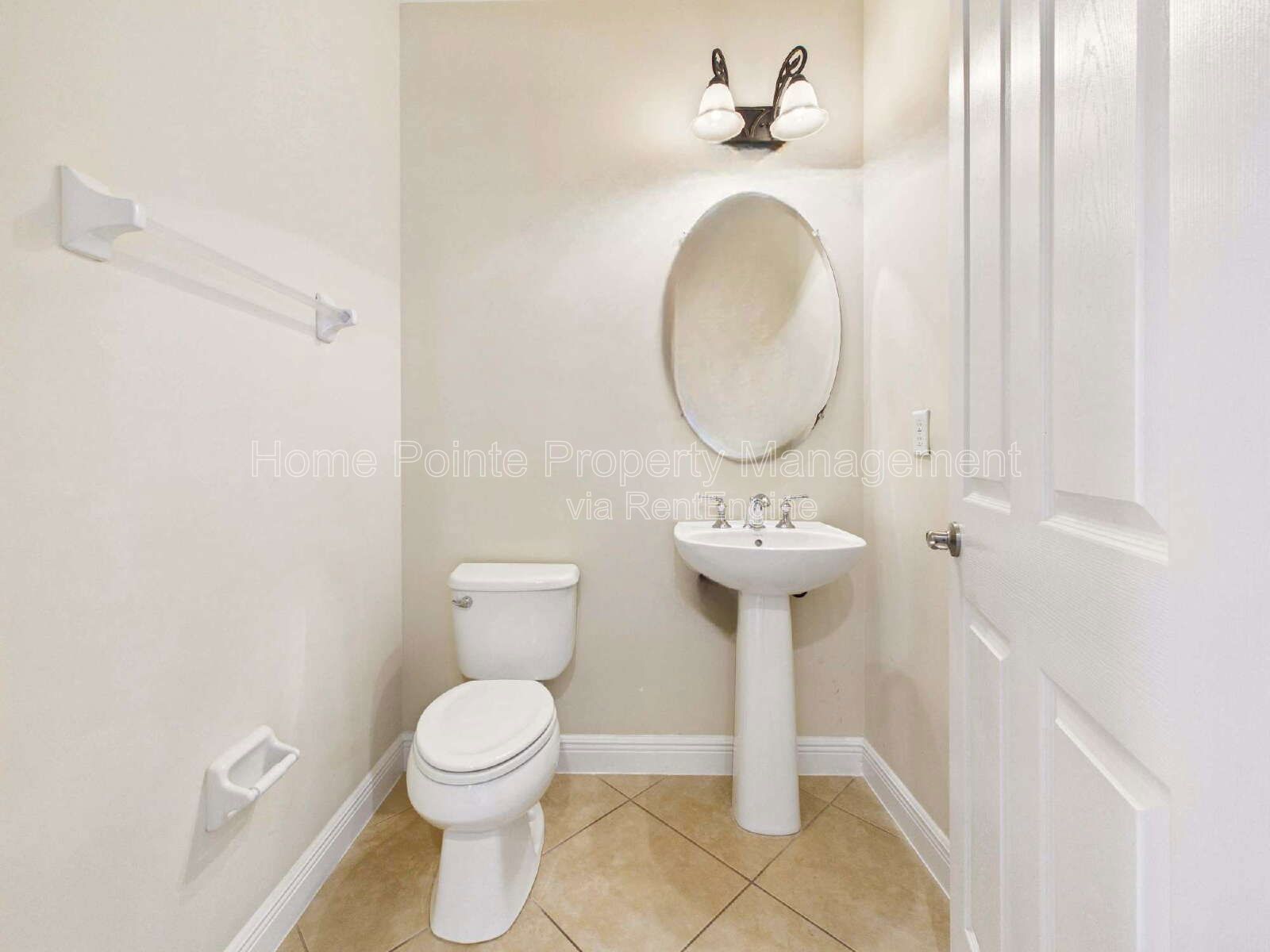 Luxury Lakefront Pool Home in Tesoro - Move-in Ready with Premium Inlcusions property image