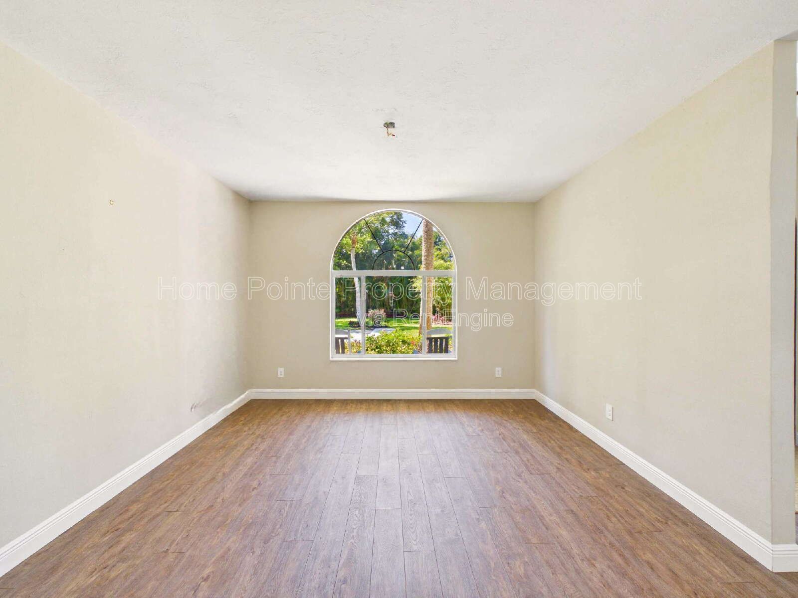 Elegant Two-Story Home with 4 Bedrooms, Den, and Ample Parking property image