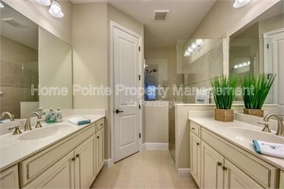 Gorgeous 2 bedroom villa sits lakefront in the resort-style community of Watermark in sunny Fort Myers, FL. property image