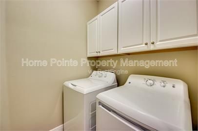 Gorgeous 2 bedroom villa sits lakefront in the resort-style community of Watermark in sunny Fort Myers, FL. property image