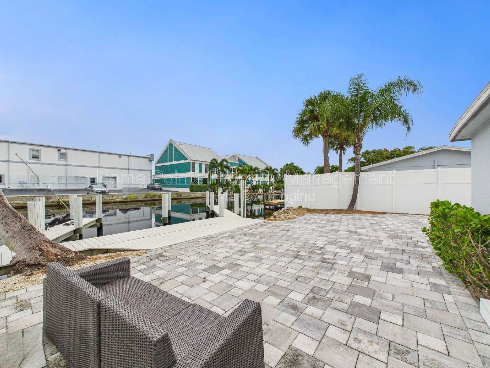 Bright & Pet-Friendly 2BR Home in River Park – Available May 1, 2026 (Yearly Lease) property image