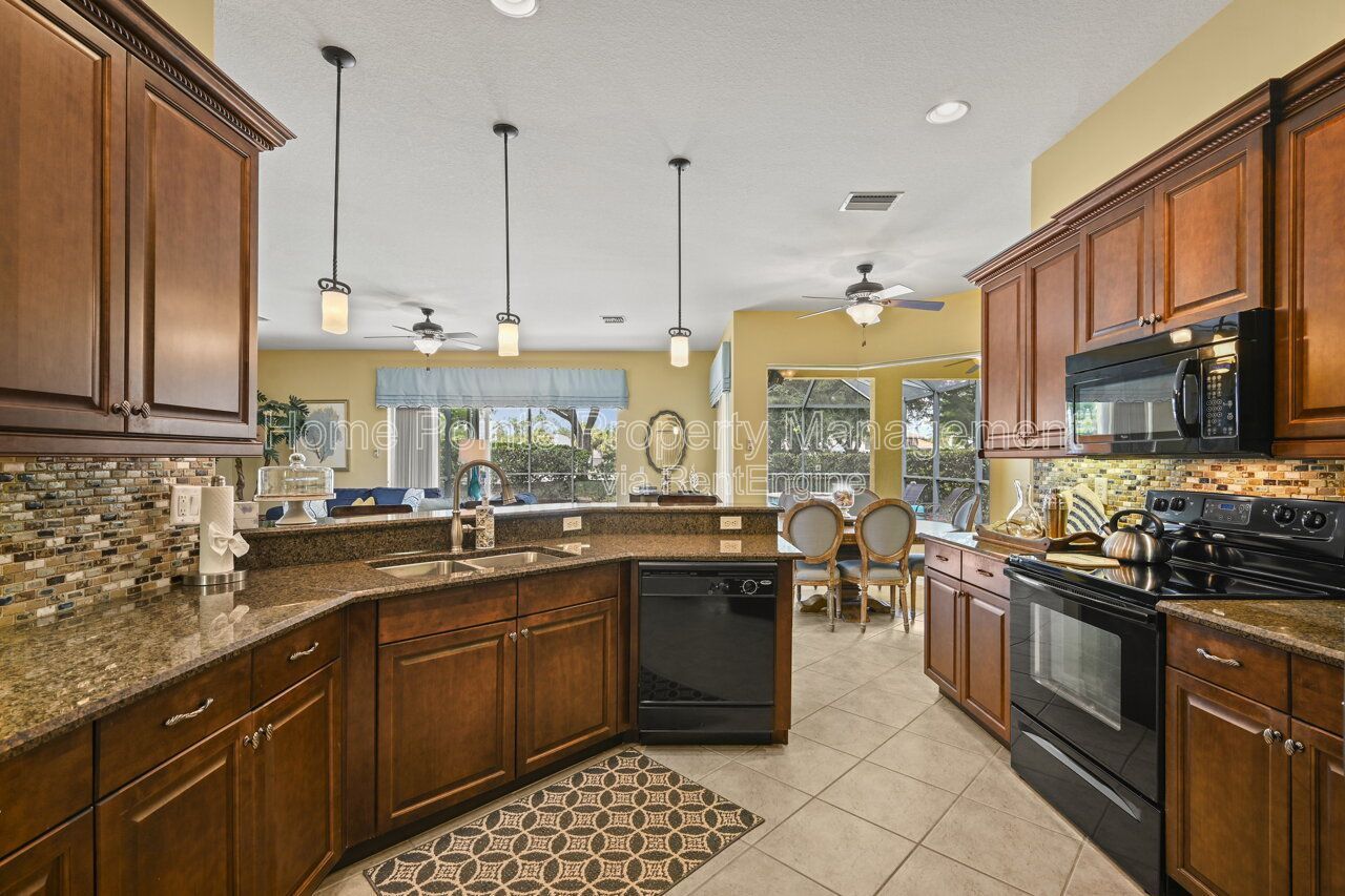 Furnished 3 Bed / 2.5 Bath Pool Home in Bella Terra – Amenities Included property image