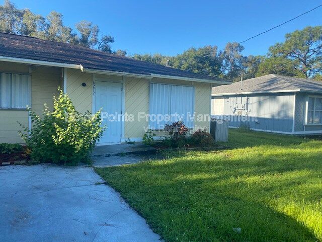 Charming 3 Bedroom, 2 Bath Duplex with Granite Counters and Stainless Appliances property image