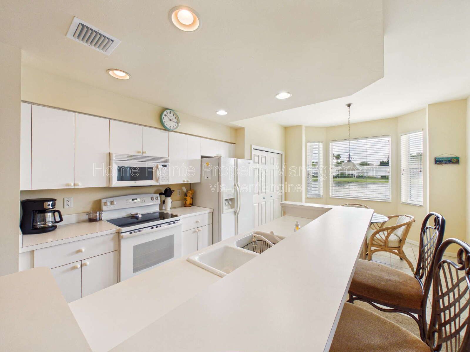 Furnished Lakeview Condo with Resort Amenities – Seasonal & Off-Season Rates Available property image