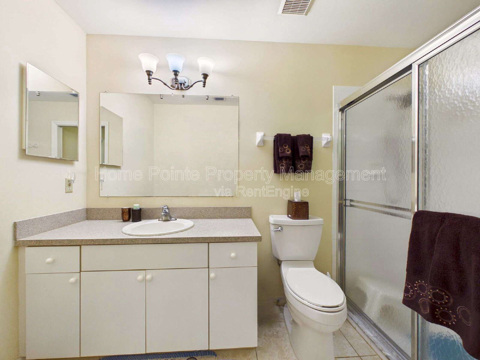 Furnished Lakeview Condo with Resort Amenities – Seasonal & Off-Season Rates Available property image