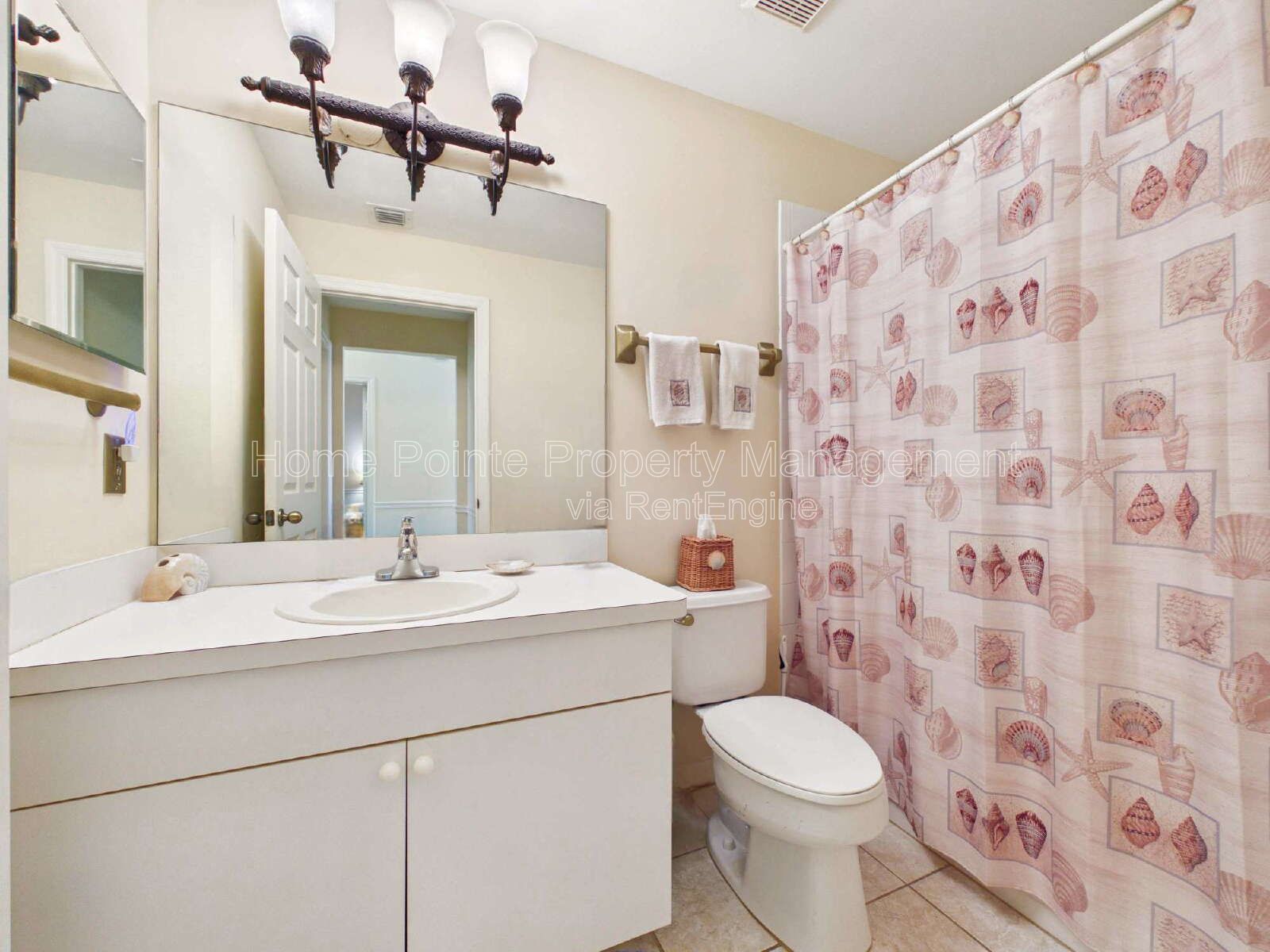 Furnished Lakeview Condo with Resort Amenities – Seasonal & Off-Season Rates Available property image