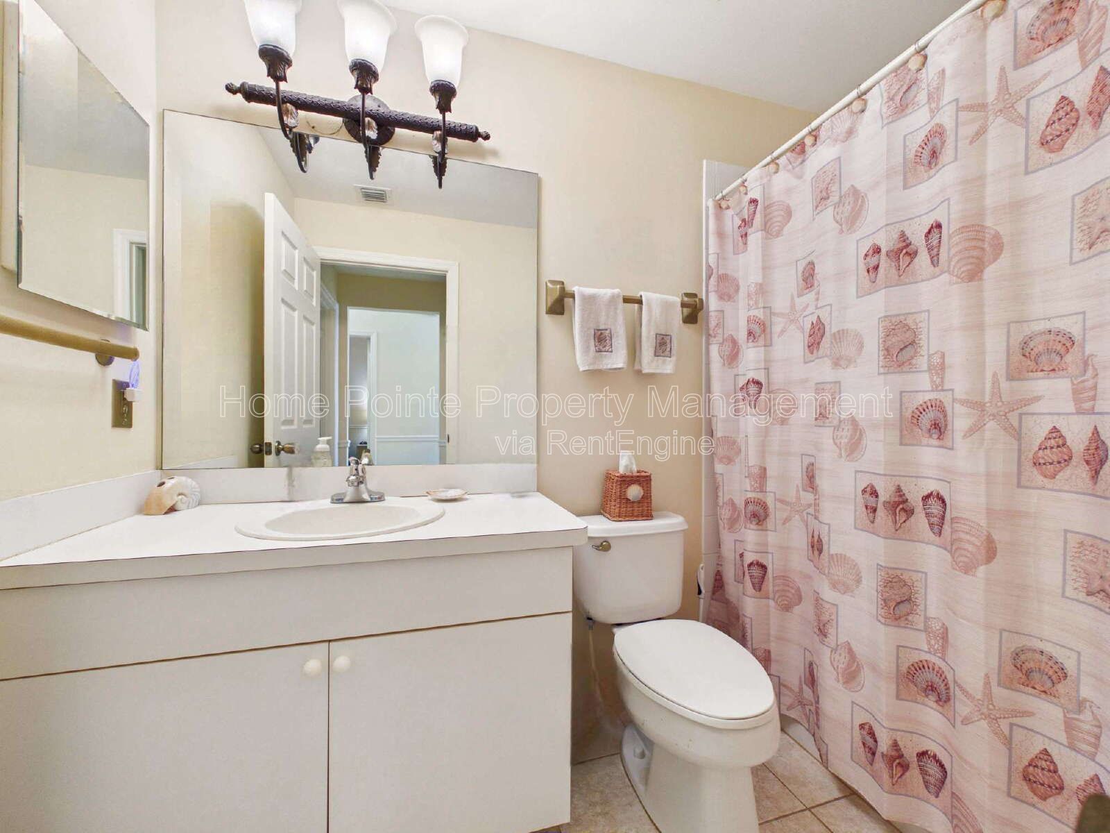 Furnished Lakeview Condo with Resort Amenities – Seasonal & Off-Season Rates Available property image