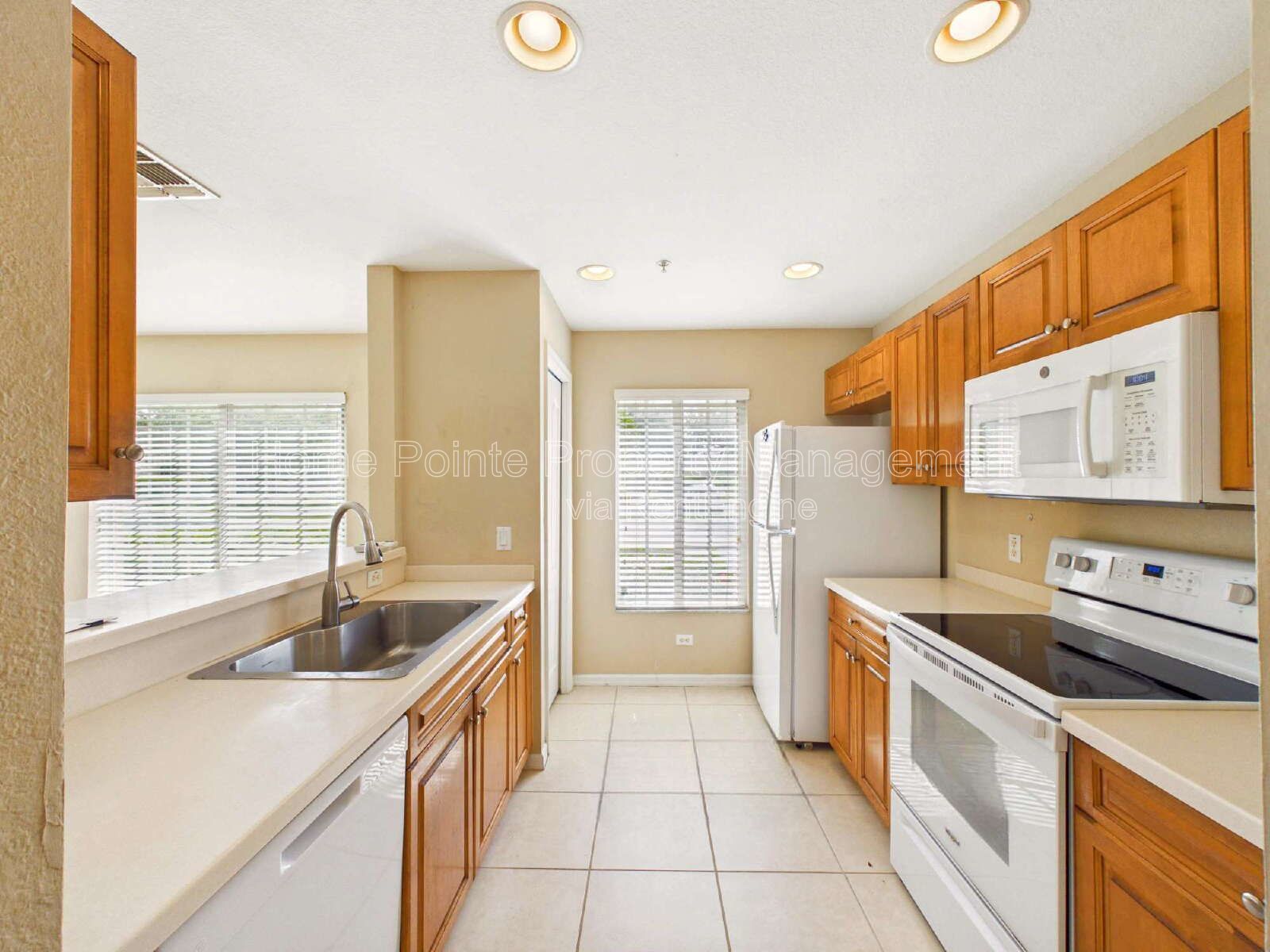 Spacious 3-Bedroom Townhome with Modern Upgrades in Gateway for $1,500/mo property image