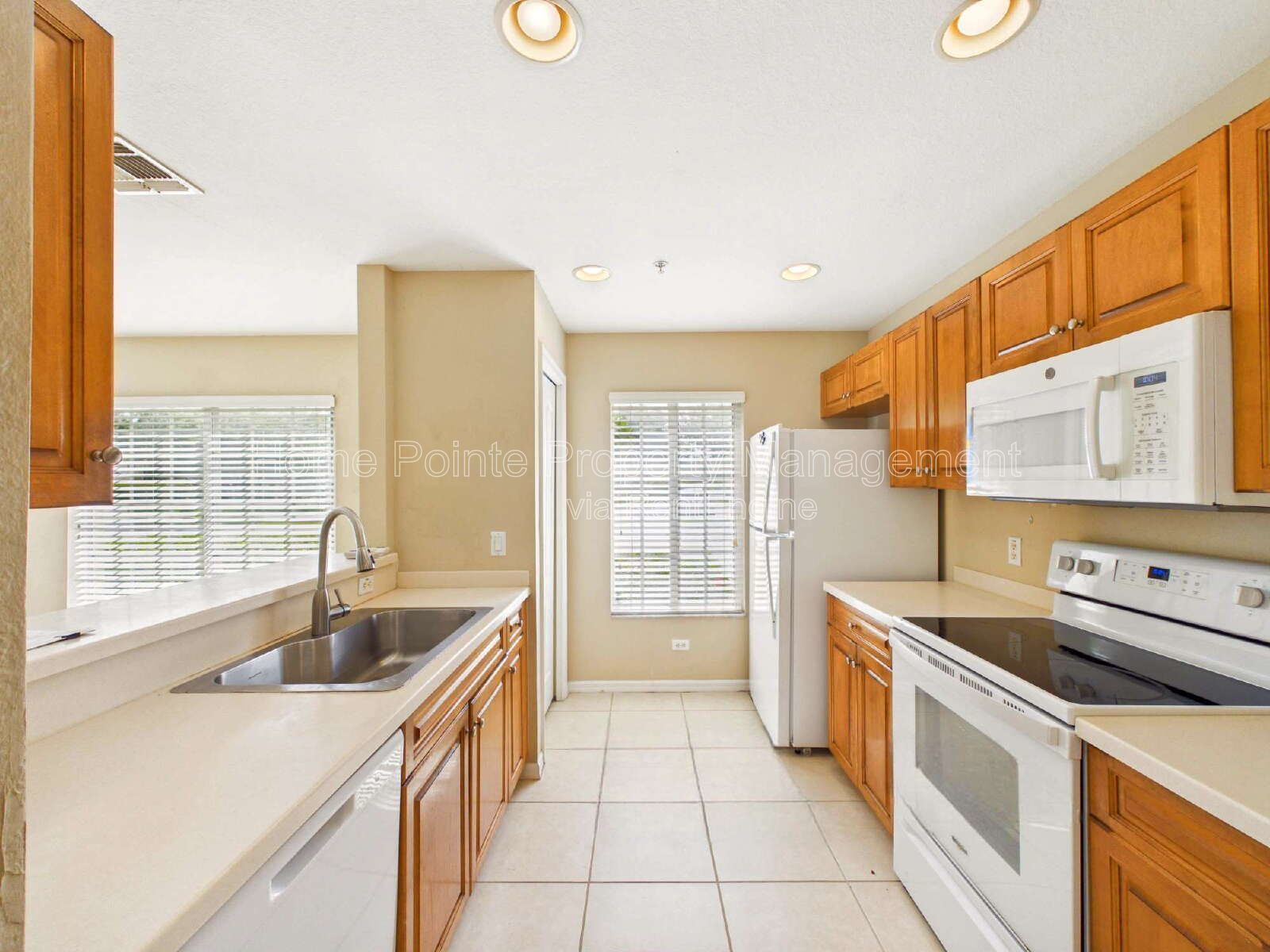 Spacious 3-Bedroom Townhome with Modern Upgrades in Gateway for $1,500/mo property image